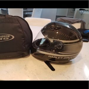Harley Davidson FXRG Carbon Fiber full helmet.